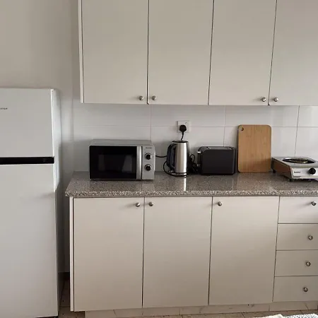 Sun Shine With Balcony Apartamento *