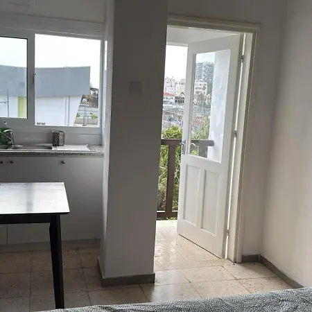 Sun Shine With Balcony Apartamento Larnaca